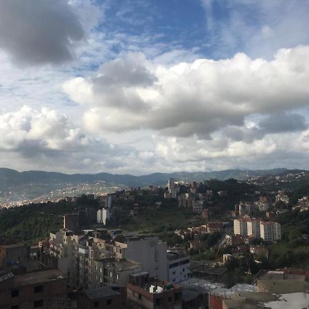 Super Appartement De Luxe T4 A La Ville De Bejaia Luaran gambar